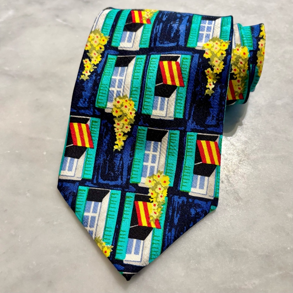Vintage Novelty Patterned 100% Silk Tie by Sazzari